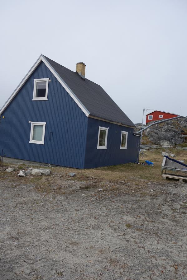 Vandrehuset 4 Nuuk Exterior foto